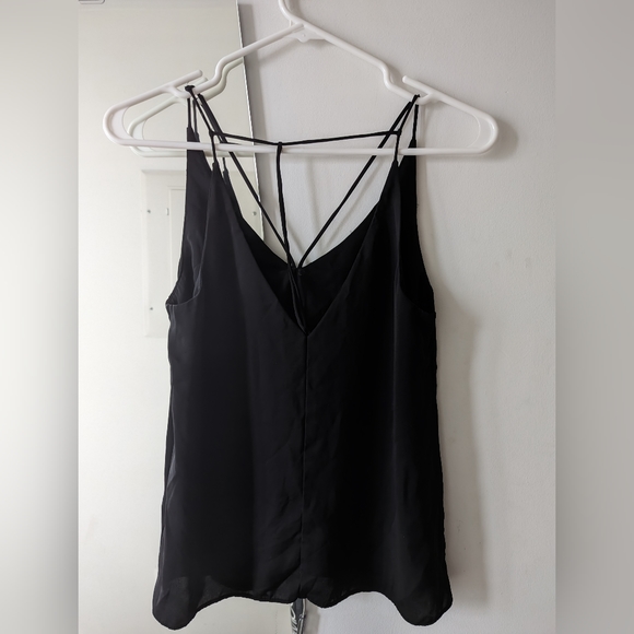 Aritiza shirt bundle - Picture 4 of 9